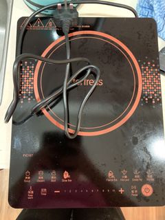 （分類：）位於 。 由 greenkat 提交（商品編號 1052457463，圖片 1）。簡介： 。