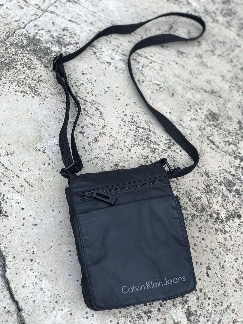 Sling bag ck deals