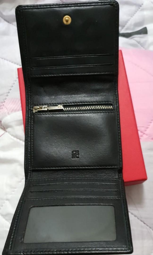 Carolina herrera wallet price store