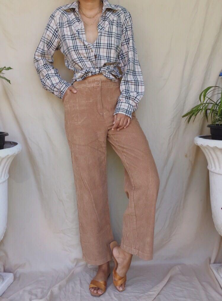 Corduroy Pants (Category: Other Bottoms) located in Lapu Lapu. Submitted by baligirl21 (Listing ID 1052456185, Image 2). Description: W: 24-28 L:37.