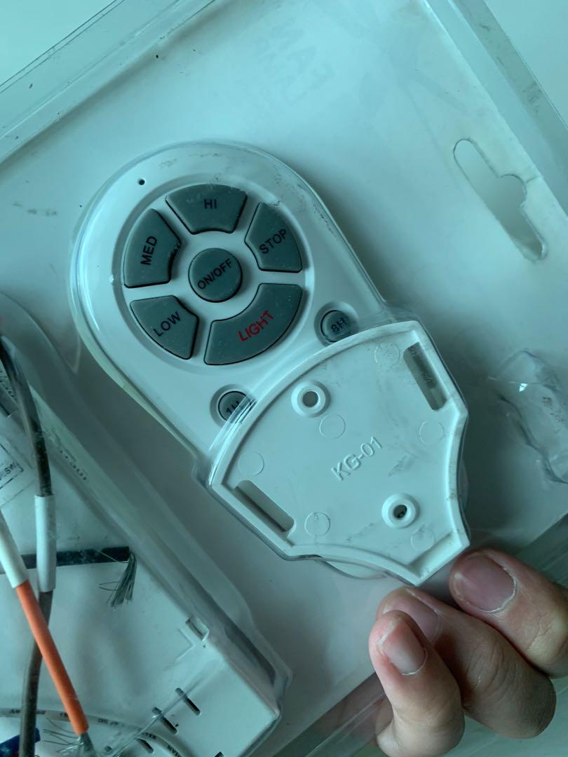 Crestar fan receiver & remote, Furniture & Home Living, Lighting & Fans