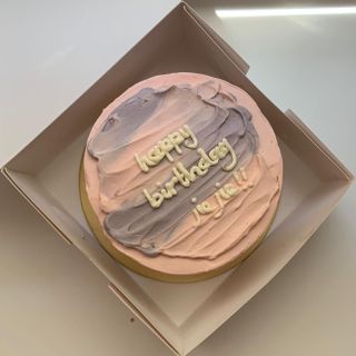 (Category: ) located in . Submitted by and.she.bakes (Listing ID 1052478165, Image 1). Description: .