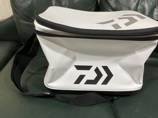 （分類：）位於 。 由 snssh 提交（商品編號 1052503105，圖片 1）。簡介： 。