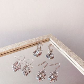 （分類：）位於 。 由 vvintage4 提交（商品編號 1052477384，圖片 1）。簡介： 。
