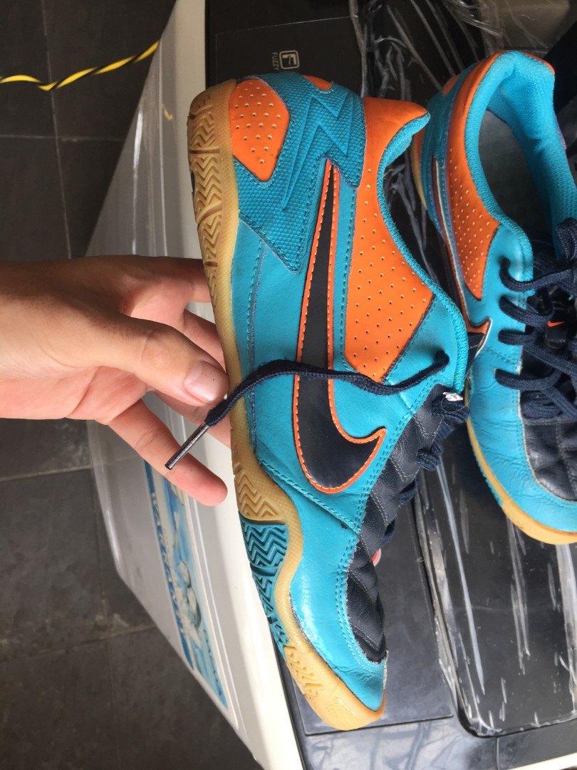 Shoes nike t3, Men's Fashion, Activewear on Carousell