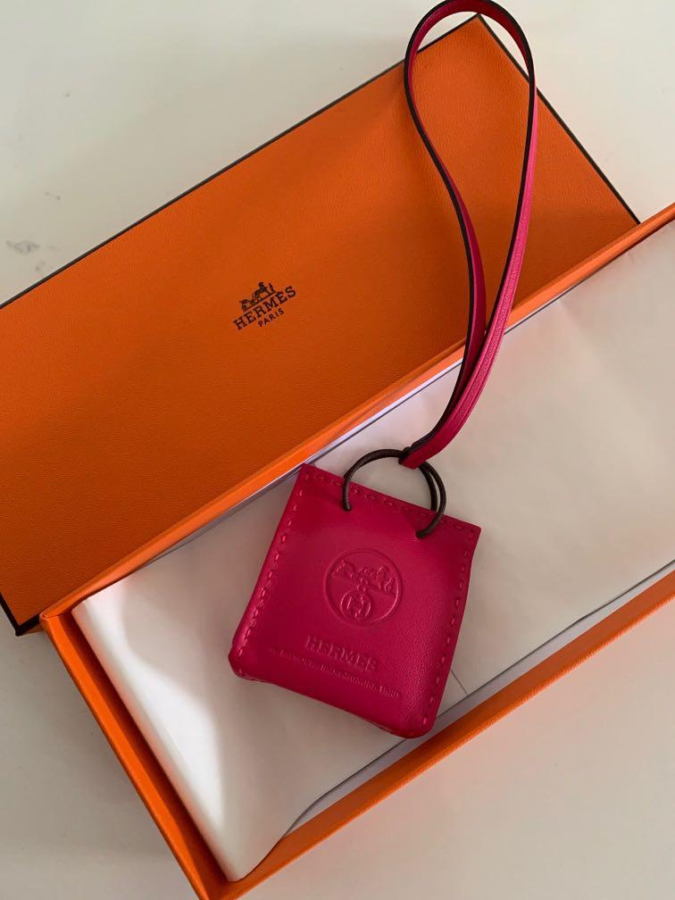 Hermes paper bag charm clearance