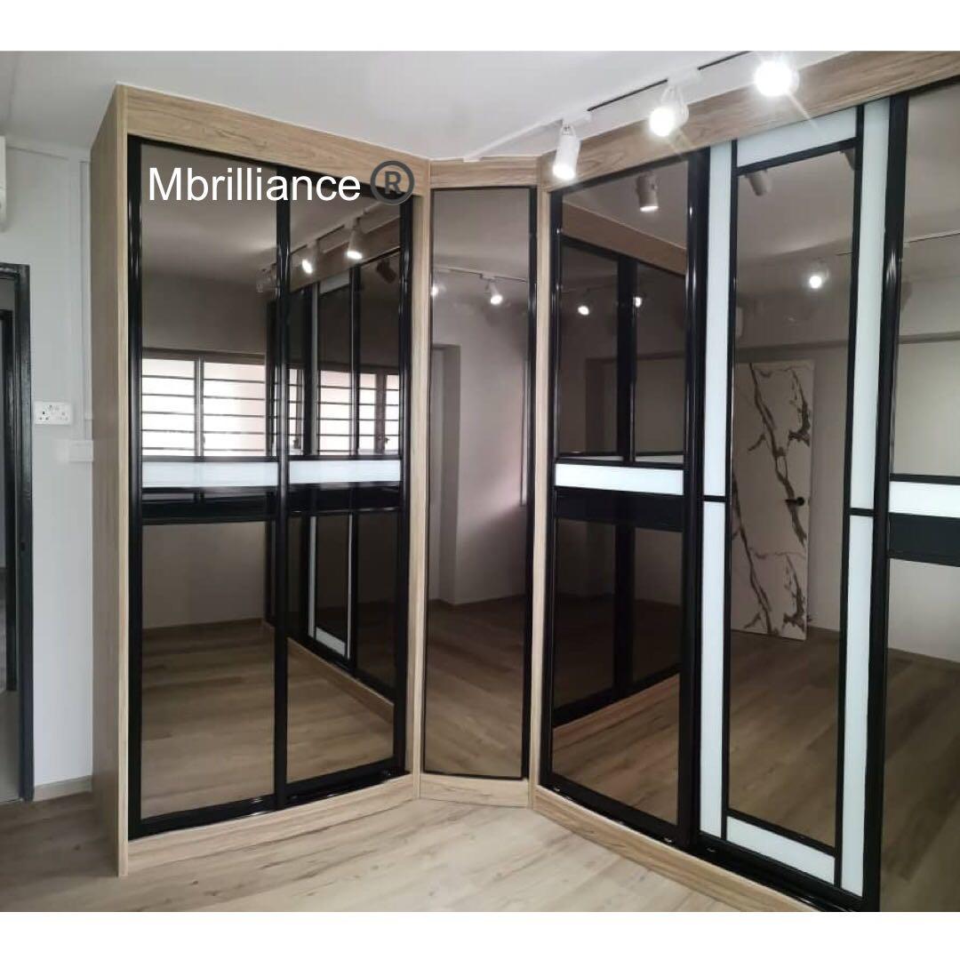L shape Wardrobe customise with angular corner door, Babies & Kids ...