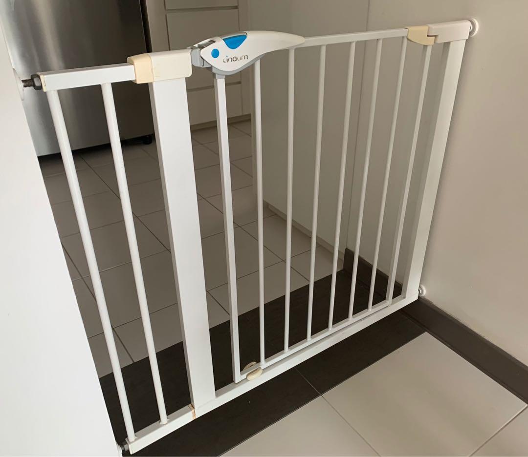 Lindam easy fit deluxe safety gate sales