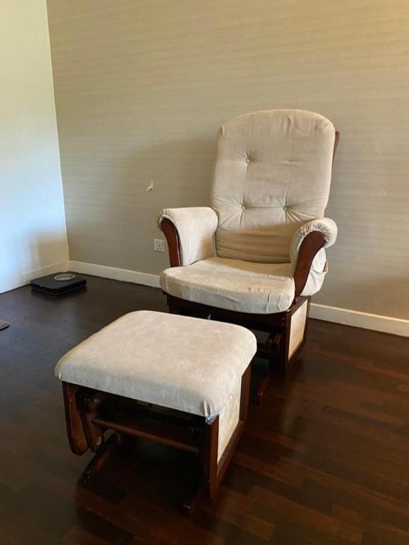 Dutailier victoria reclining glider and hotsell ottoman