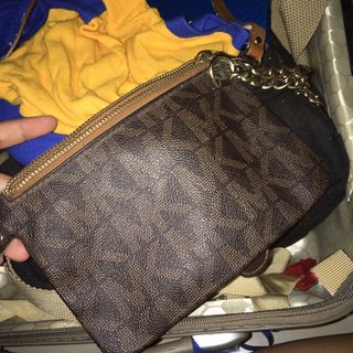 (Category: ) located in . Submitted by mere.dith (Listing ID 1052458513, Image 1). Description: .