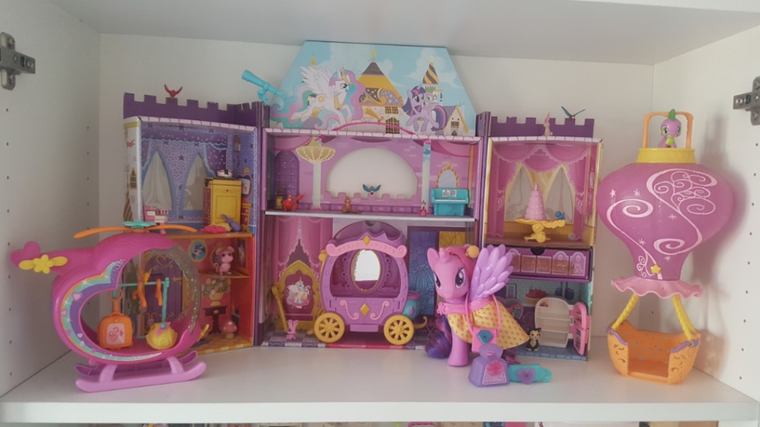 Mlp canterlot shop castle playset