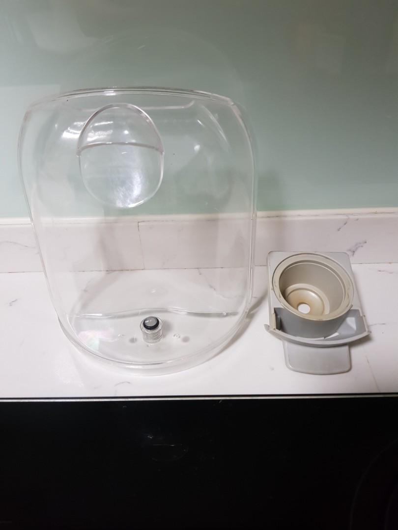 Nescafe Dolce Gusto water tank and capsule holder, TV & Home Appliances