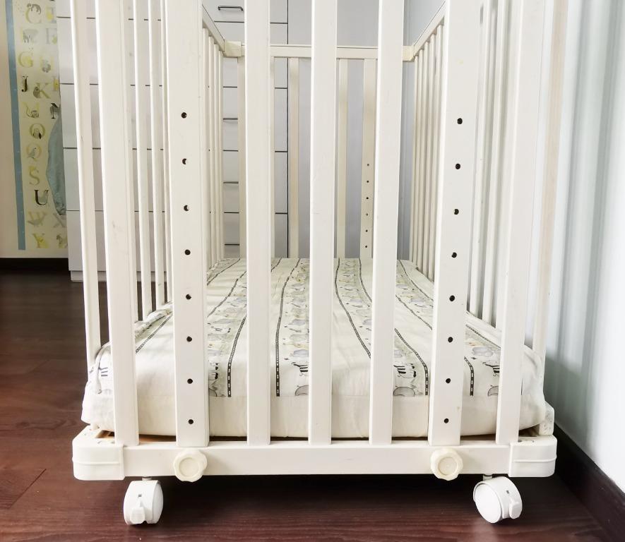 New Zealand White Pine Wood Baby Cot, Babies & Kids, Baby Nursery