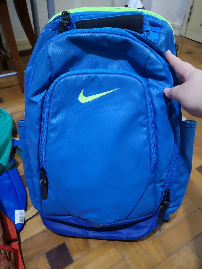 nike pack back