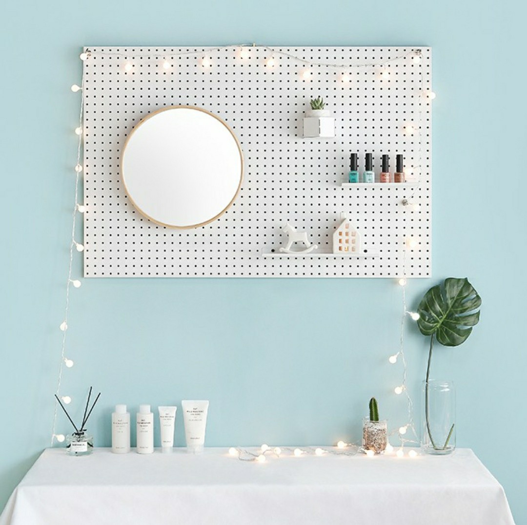 Pegboard, Furniture & Home Living, Furniture, Shelves