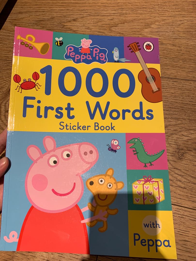 Books　book,　pig　Peppa　Magazines,　words　1000　Books　Carousell　first　Toys,　sticker　Hobbies　Children's　on