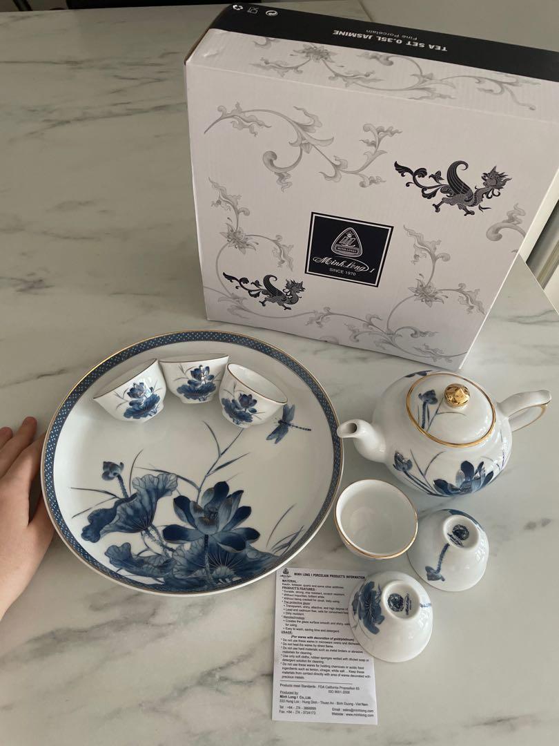 Fine Porcelain Teapot Set, Furniture & Home Living, Kitchenware