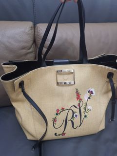 （分類：）位於 。 由 vv_kk 提交（商品編號 1052320271，圖片 1）。簡介： 。