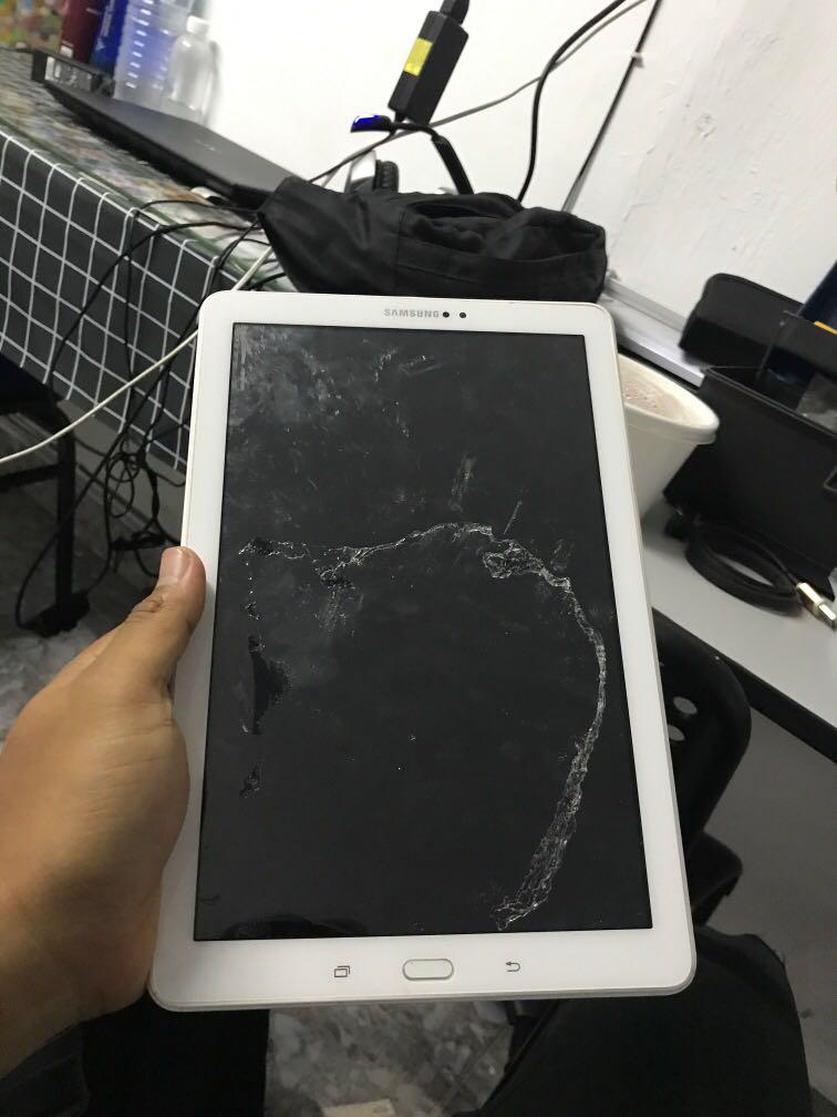Samsung galaxy tab A6 lcd problem Mobile Phones Gadgets