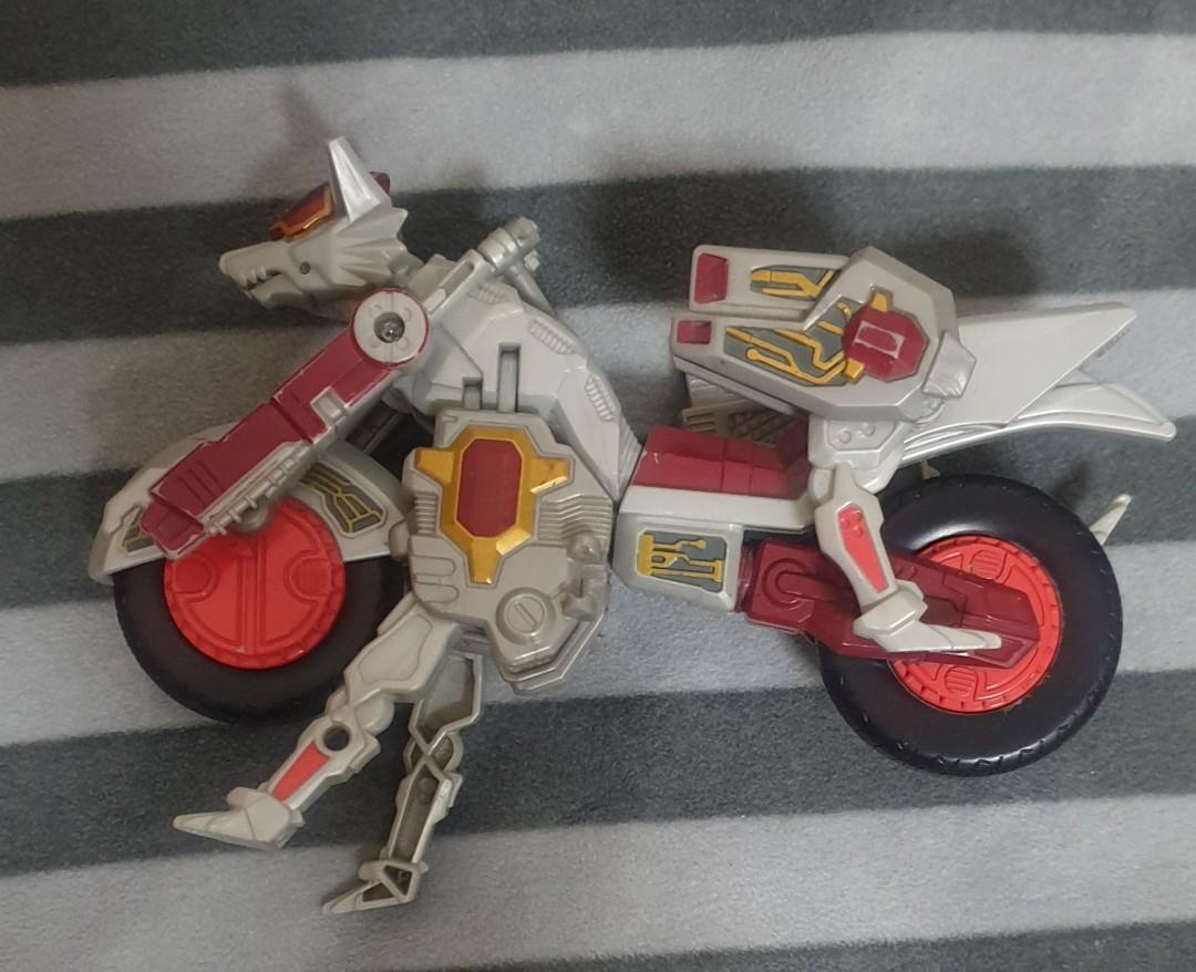 Transforming Motorcycle Toy (Category: Vehicle & Diecast Models) located in Pasay City. Submitted by adamclarence (Listing ID 1052554496, Image 1). Description: .