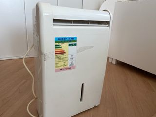 （分類：）位於 。 由 isamf 提交（商品編號 1052339687，圖片 1）。簡介： 。