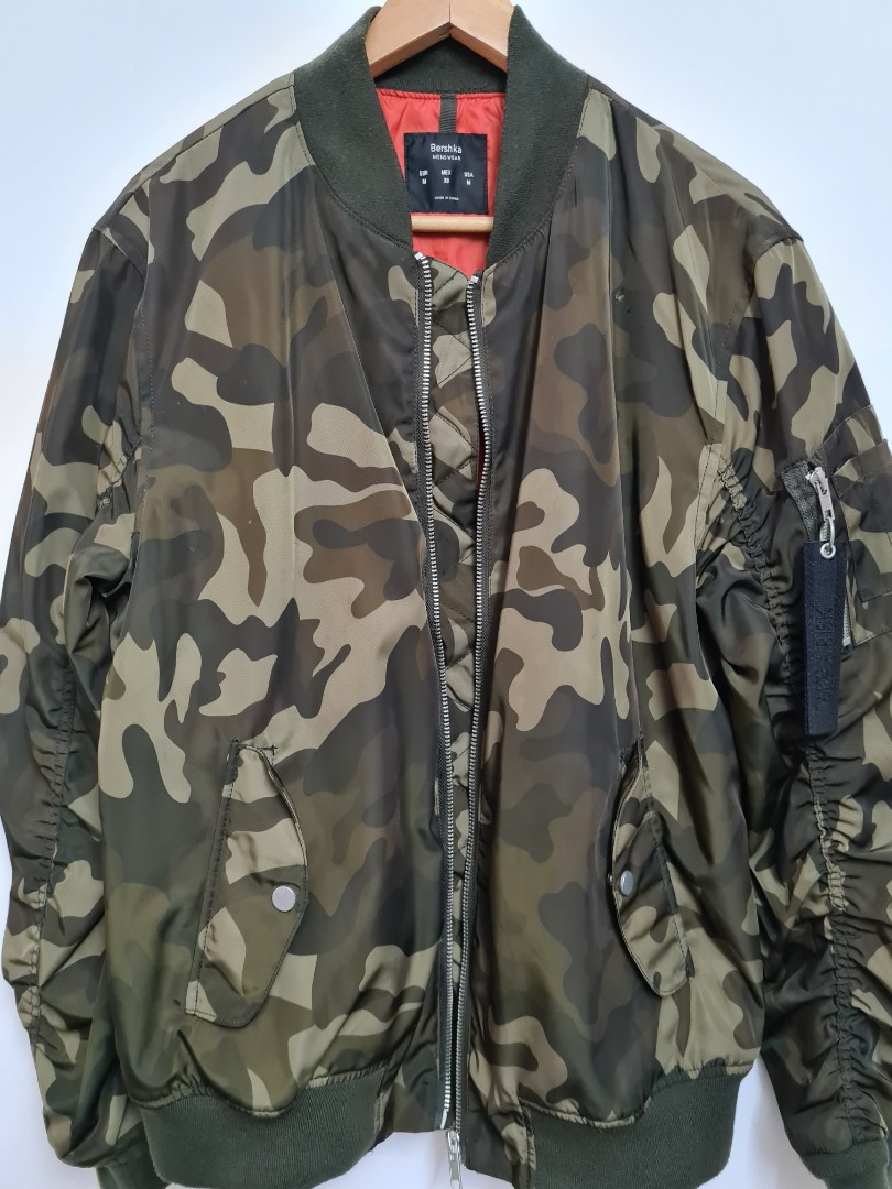 Bershka camo jacket 2025