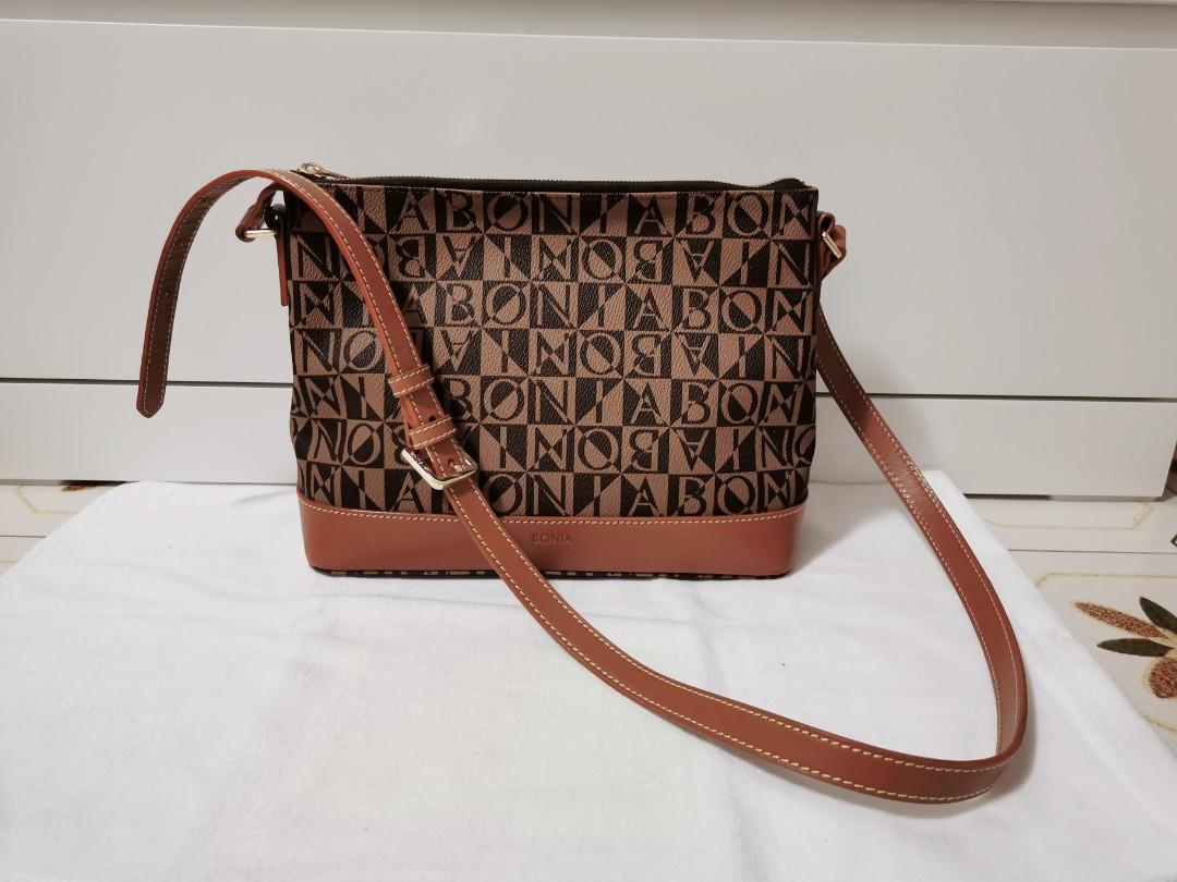 Bonia sling bag price online