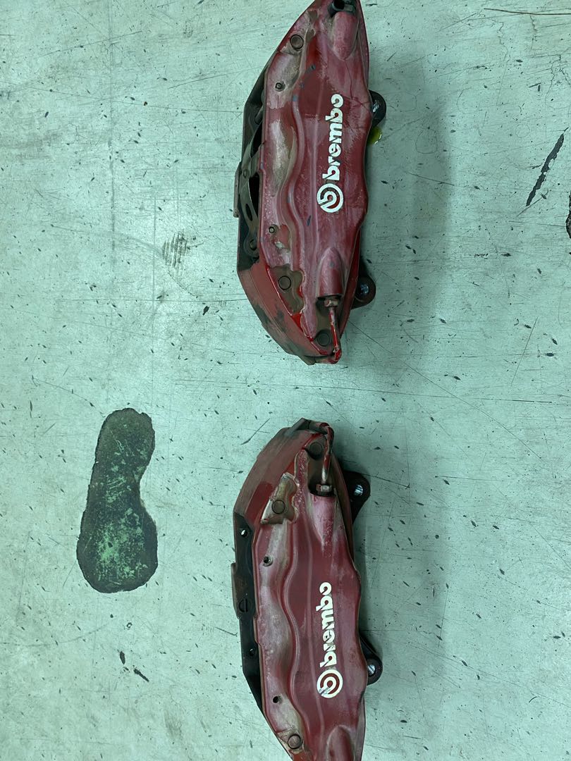 Evo 9 Brembo Calipers, Car Accessories, Accessories on Carousell