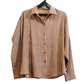 (Kategori: ) berada di . Dikirim oleh getclothes_ (ID iklan 1046486186, Gambar 1). Deskripsi: .