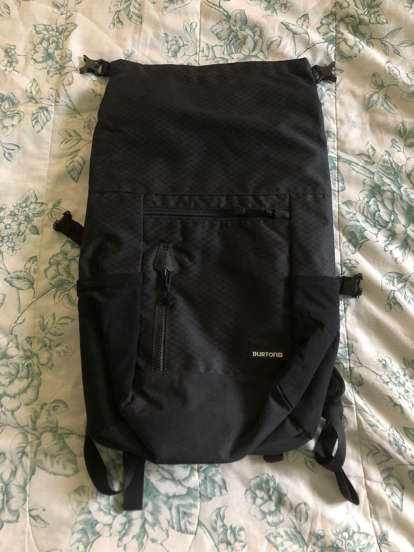 burton black backpack