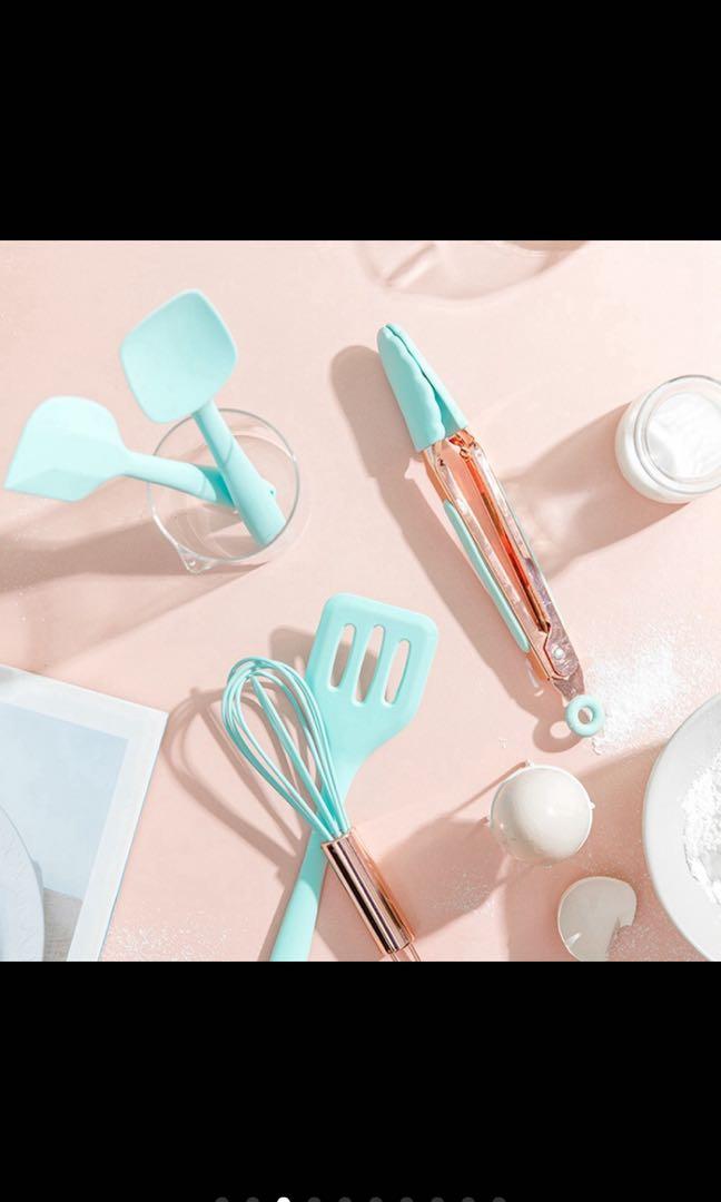 Candy Colored 5 pc Silicone Kitchen Tools Set (Category: Bakeware) located in Taguig. Submitted by endlessbliss_ph (Listing ID 1046518994, Image 2). Description: Swipe left for exact measurements. Available colors: pink & green.FOR PRE-ORDER 5-15 days ETA, usually arrives earlier.