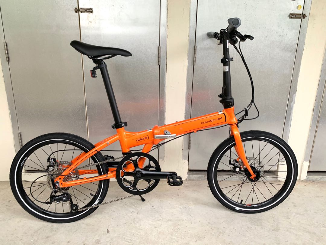 Dahon launch d8 store