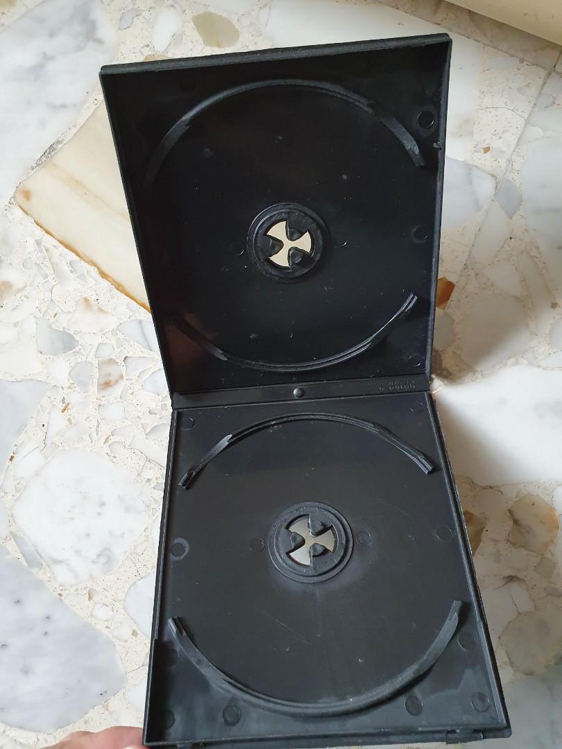 Empty CD cases (Category: CDs & DVDs) located in Singapore. Submitted by buy.value (Listing ID 266433070, Image 2). Description: Empty CD cases of about 40. Too wasted to throw away..