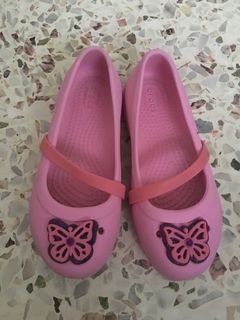 (Category: ) located in . Submitted by carebearr (Listing ID 1046550133, Image 1). Description: .