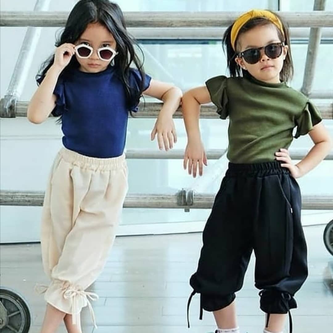 girls ruffle sleeve top
