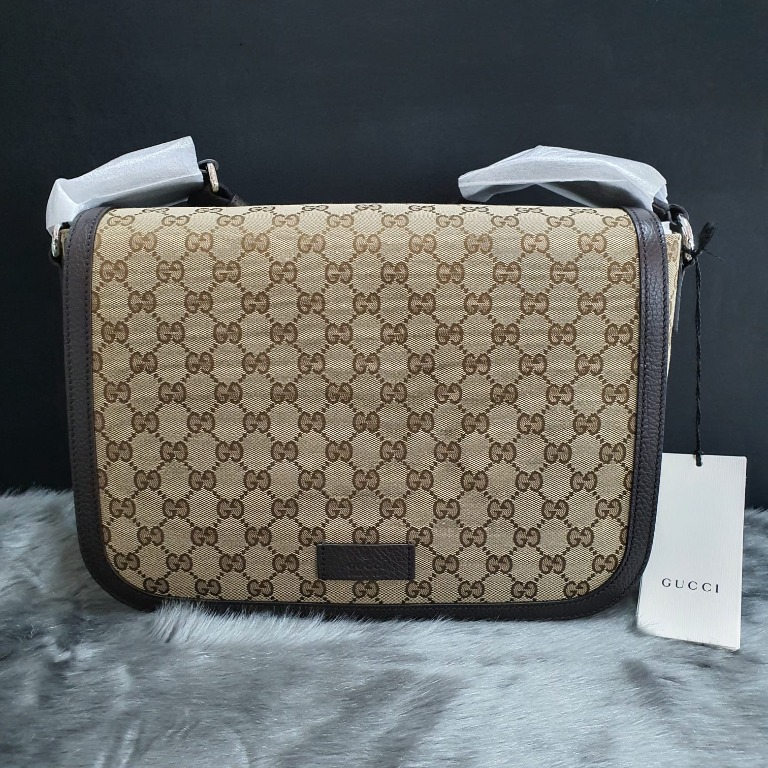 gucci messenger bag womens