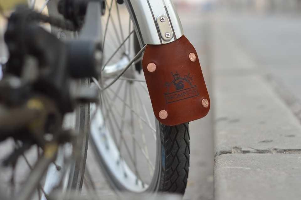 brooks mud flap brompton