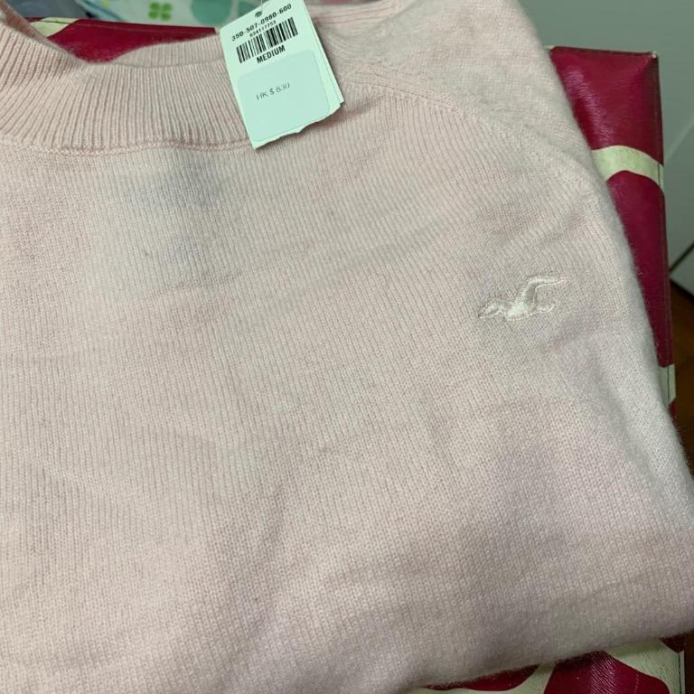 Hollister hotsell cashmere sweater