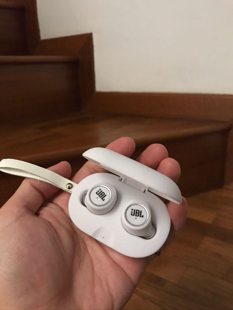 JBL Earbuds (Free X8), Audio, Soundbars, Speakers & Amplifiers on Carousell