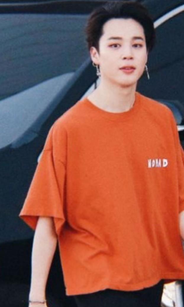 nomad sweatshirt be a good human