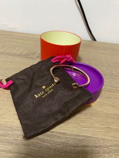 （分類：）位於 。 由 crystalhcc 提交（商品編號 1046646305，圖片 1）。簡介： 。