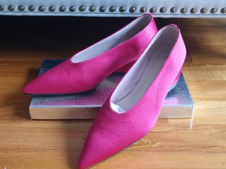 (Category: ) located in . Submitted by simplicity71 (Listing ID 1046475104, Image 1). Description: .