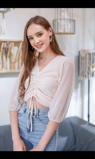(Category: ) located in . Submitted by agwardrobe (Listing ID 1046450581, Image 1). Description: .