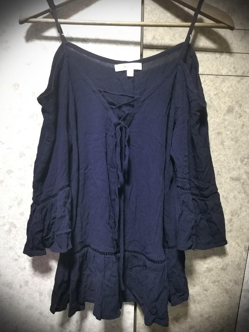 Navy off shoulder top, Women's Fashion, Tops, Sleeveless on Carousell