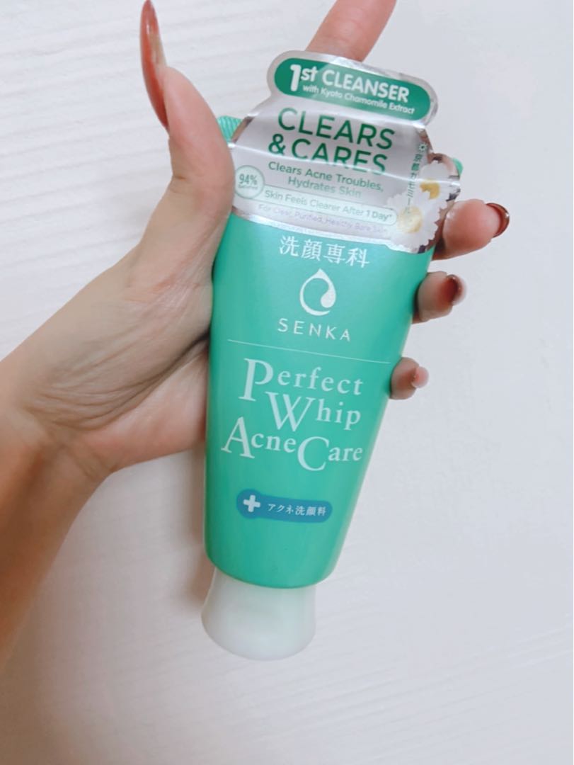 senka face wash acne