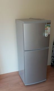 （分類：）位於 。 由 ca.secondhand 提交（商品編號 1046503134，圖片 1）。簡介： 。