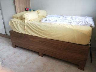 (Category: ) located in . Submitted by nsew555 (Listing ID 1046517997, Image 1). Description: .