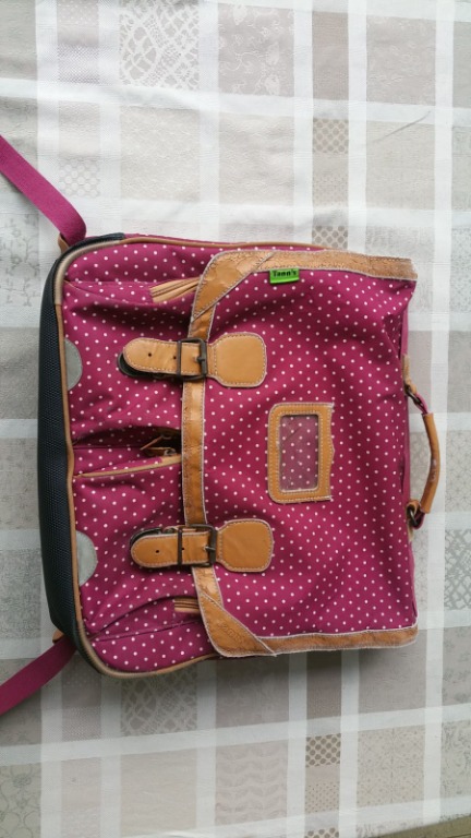 Tann's school bag store