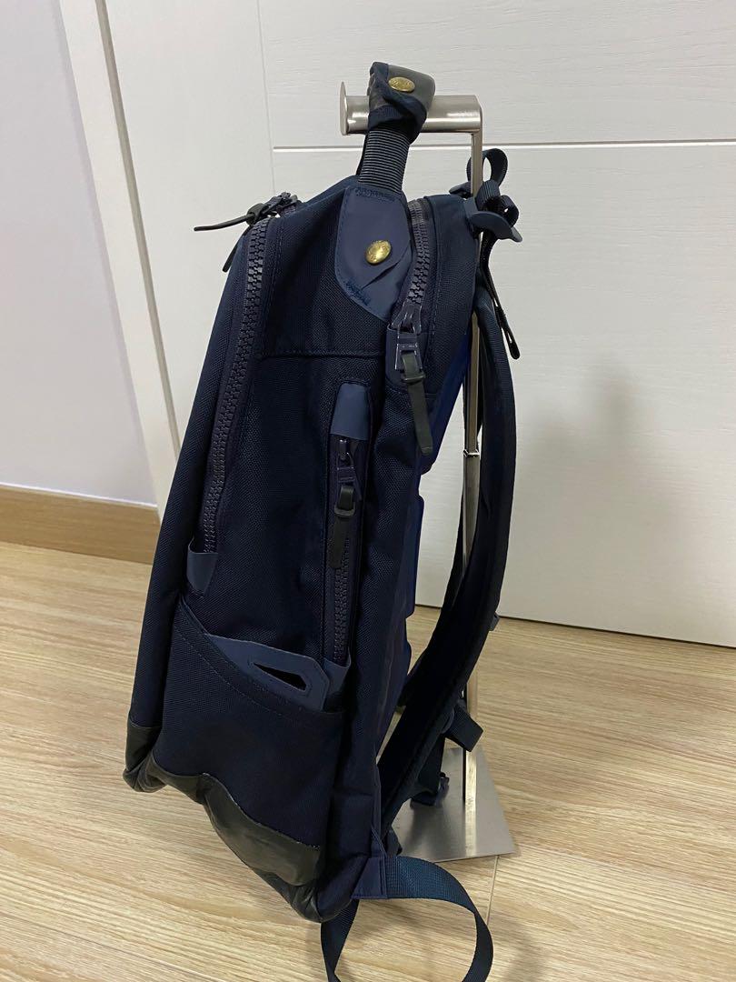少議Visvim cordura 20l backpack navy, 男裝, 袋, 背包- Carousell