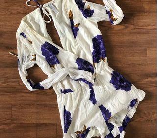 white floral jumpsuit XS fit to M